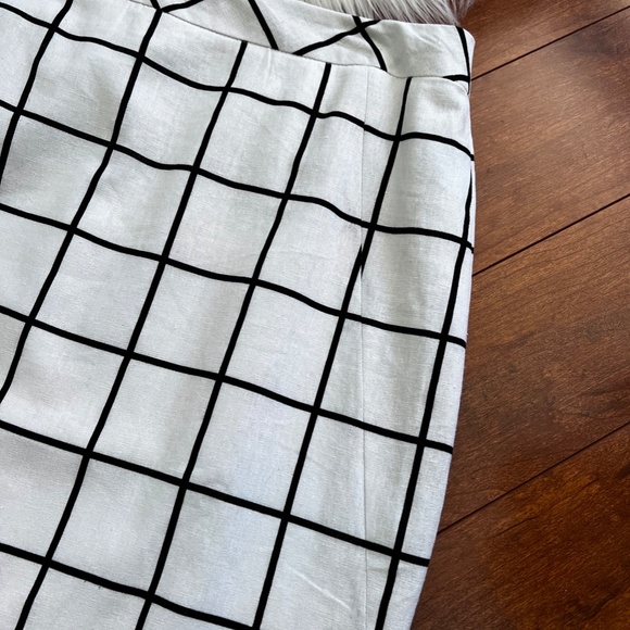 Chadwicks of Boston Linen Blend White & Black Windowpane Pencil Skirt-12 Tall - Picture 3 of 10